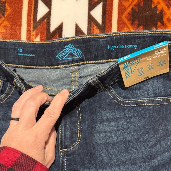 Stylish Kids Blue Jeans - Picture 2 of 3